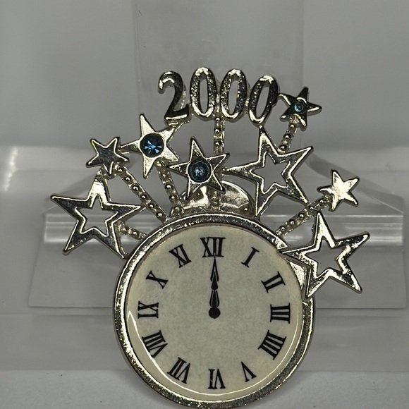 Jewelry - Silver and White Starburst Brooch with Roman Numeral Design